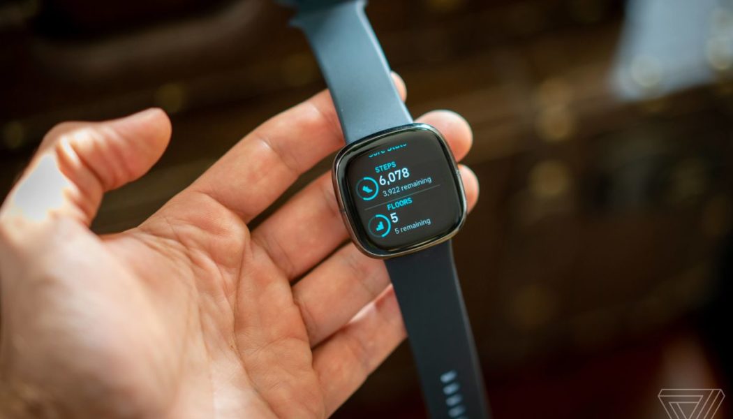 Google’s new Samsung smartwatch partnership looks a lot like giving up