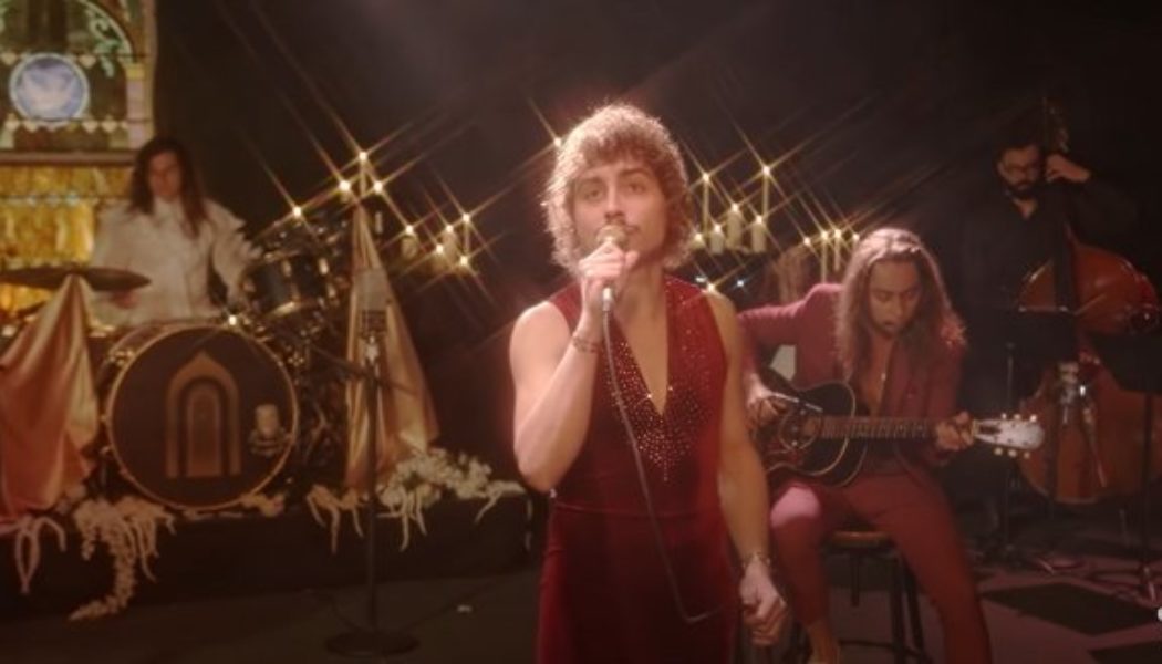 GRETA VAN FLEET Drops ‘Tears Of Rain’ Performance Video As Part Of ‘Candlelight Sessions’