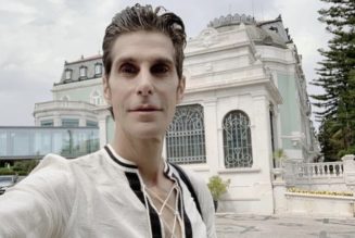 Hear PERRY FARRELL With TAYLOR HAWKINS And DAVID BRYAN On New KIND HEAVEN ORCHESTRA Single ‘Mend’