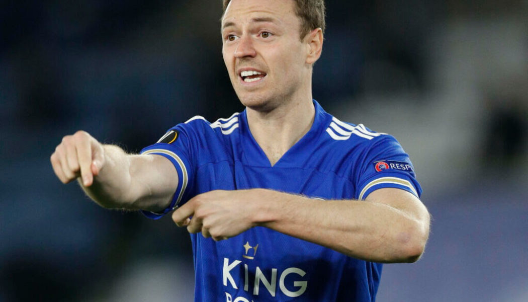 Jonny Evans starts | Expected Leicester City line-up (3-4-1-2) vs Chelsea