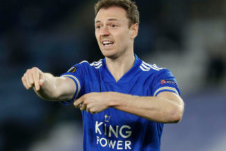 Jonny Evans starts | Expected Leicester City line-up (3-4-1-2) vs Chelsea