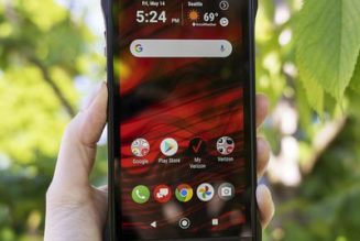 Kyocera DuraForce Ultra 5G UW review: extreme durability for an extreme price