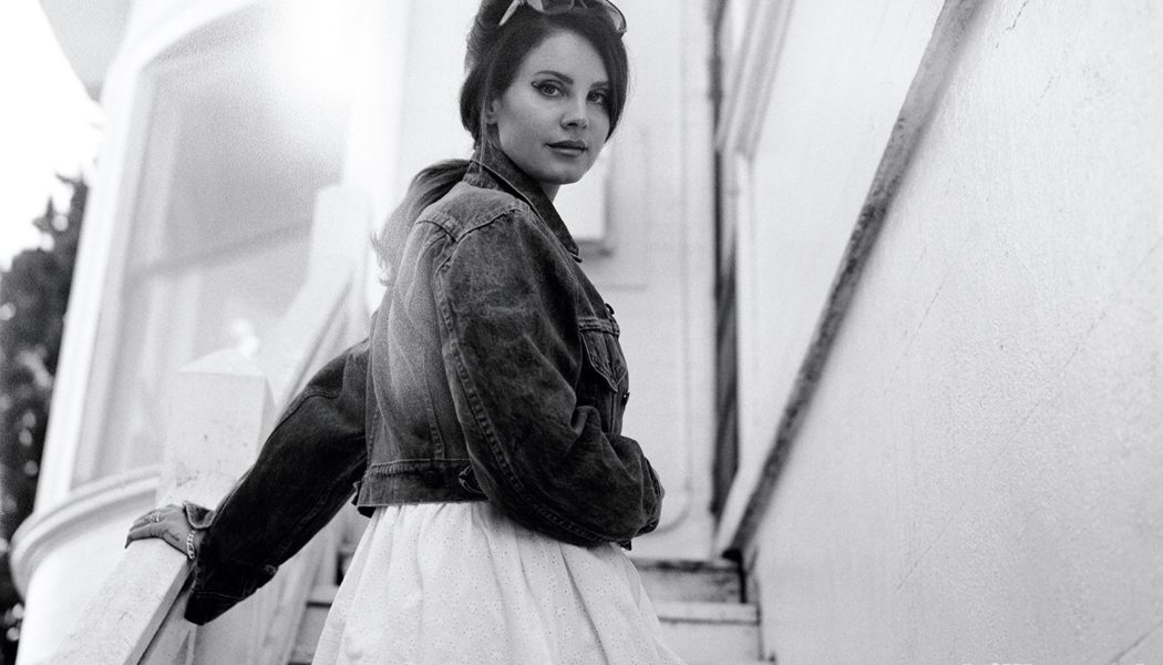 Lana Del Rey Drops 3 Songs From ‘Blue Banisters’ Album