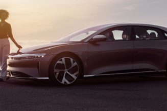 Lucid Motors Trolls Tesla With Ad Following Elon Musk’s SNL Monologue