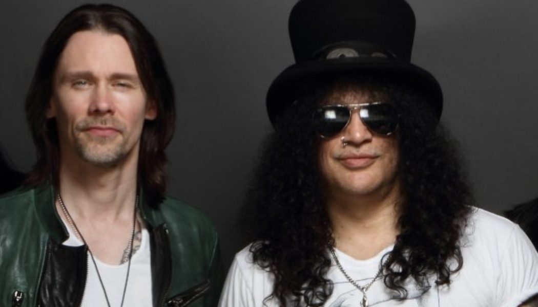 MYLES KENNEDY Says SLASH Is ‘Very Easy To Work With’