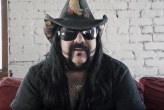 PANTERA And HELLYEAH Drummer VINNIE PAUL Honored With Commemorative Signature Snare