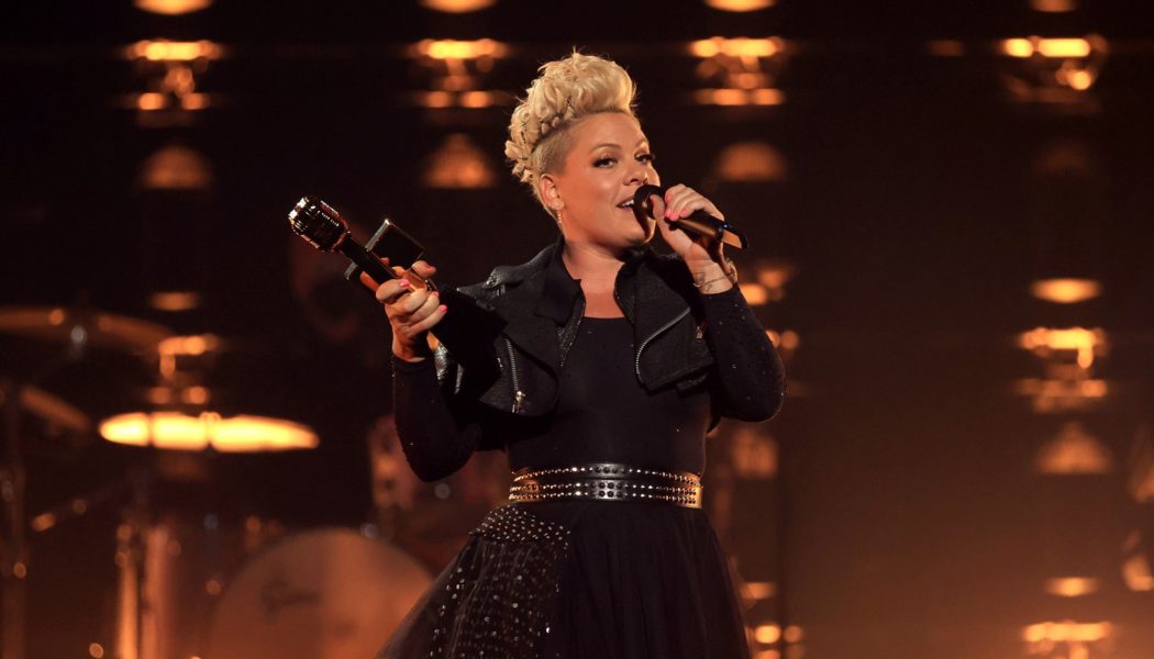 P!nk Accepts the Icon Award at the 2021 Billboard Music Awards as an ‘Apology’ From Jon Bon Jovi