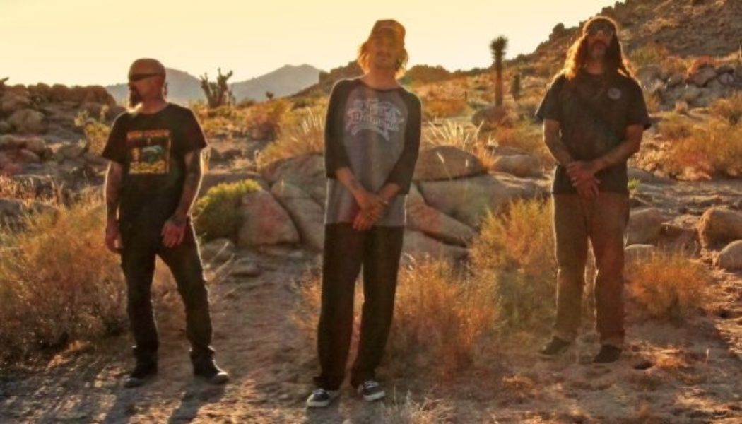 STÖNER Feat. Former KYUSS Members BRANT BJORK And NICK OLIVERI: Debut Album Details Revealed