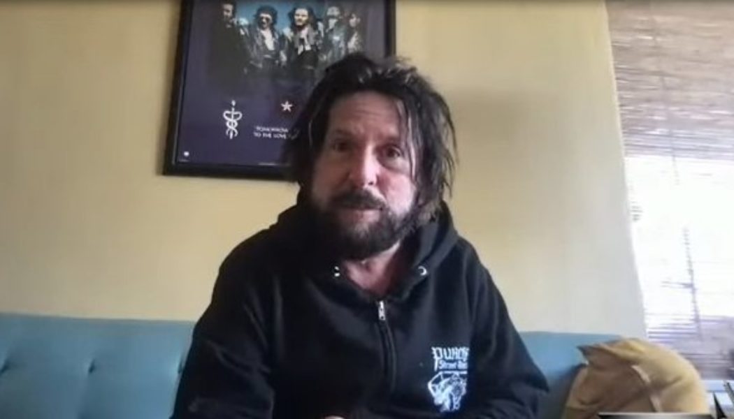 TRACII GUNS On Decision To Settle Lawsuit Against STEVE RILEY Over L.A. GUNS Name: I Didn’t Want Him To ‘Die In The Street’