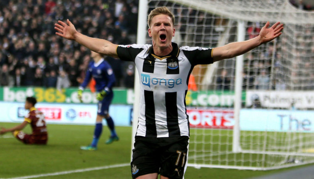 ‘What a leader’, ‘Hero’ – Some Newcastle fans are in awe of 31-yr-old’s display last night