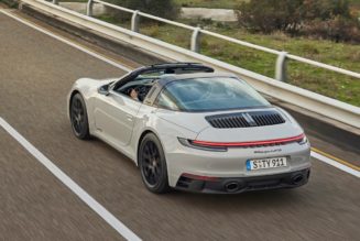 2022 Porsche 911 GTS First Look: The Sweet-Spot 911 Returns