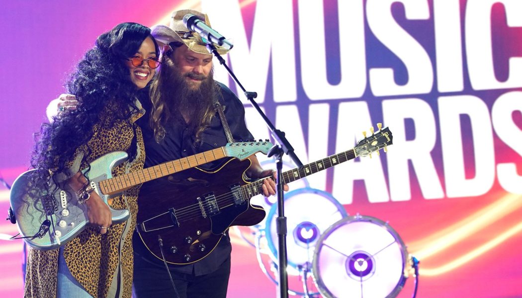 7 Can’t-Miss Moments from the 2021 CMT Awards