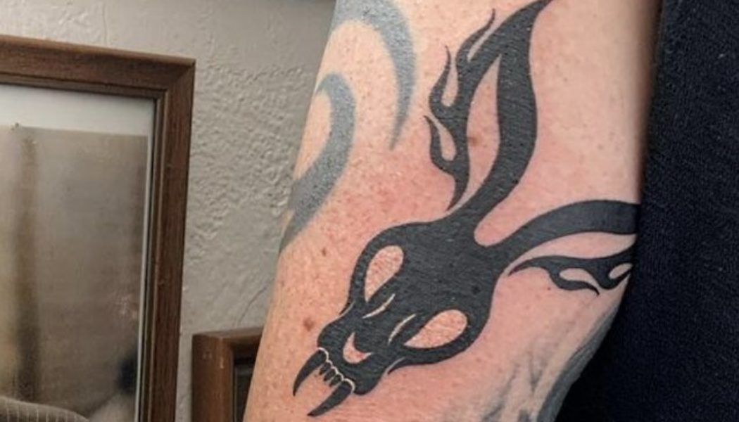 ANTHRAX’s SCOTT IAN Gets Tattoo Of MR. BUNGLE’s ‘Bunny’ Logo