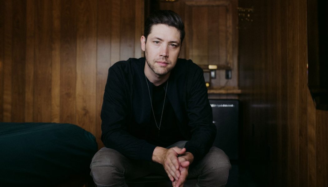 Corey Crowder Tops Country Songwriters Chart Thanks to Hits By Chris Young, Blake Shelton & Chase Rice