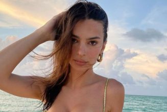 EmRata’s Jaw-Dropping Mermaid Bikini Is Already Going Viral