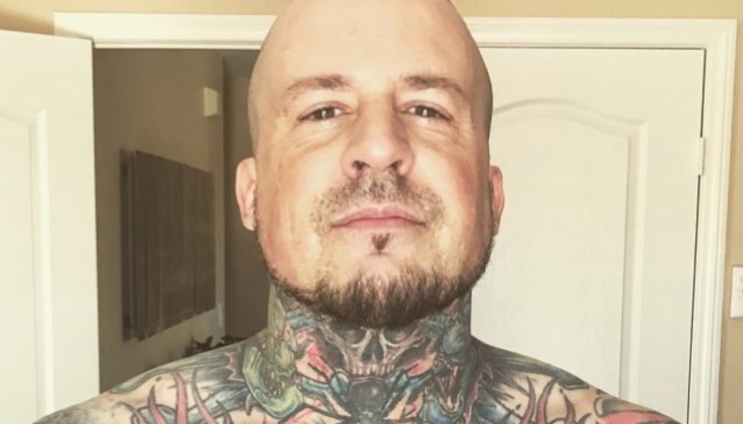 Ex-FIVE FINGER DEATH PUNCH Drummer JEREMY SPENCER Doesn’t Care What You Think About His New Band