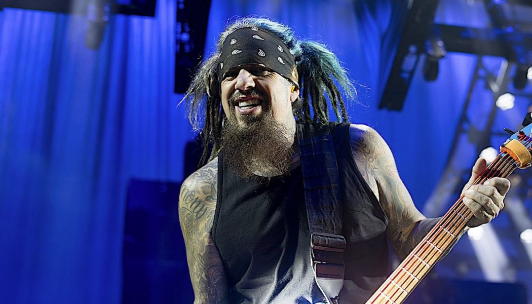 Fieldy Announces Hiatus from Korn After Falling Back on “Bad Habits”