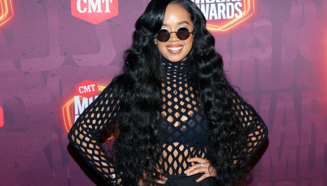 H.E.R. Drops ‘Back of My Mind’ Featuring Lil Baby, Chris Brown & DJ Khaled: Stream It Now