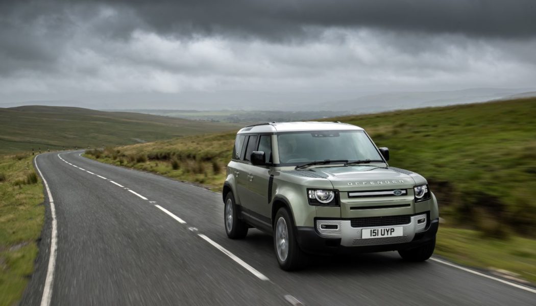 Land Rover Will Build a Hydrogen Fuel Cell Defender Prototype