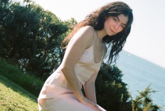 Lorde Announces ‘Solar Power’ Album Release Date, 2022 Tour & Eco-Conscious CD Alternative