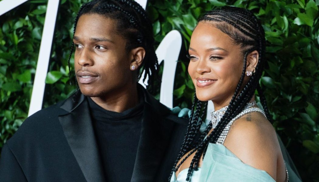 Rihanna & A$AP Rocky’s PDA-Filled Date Night In New York City