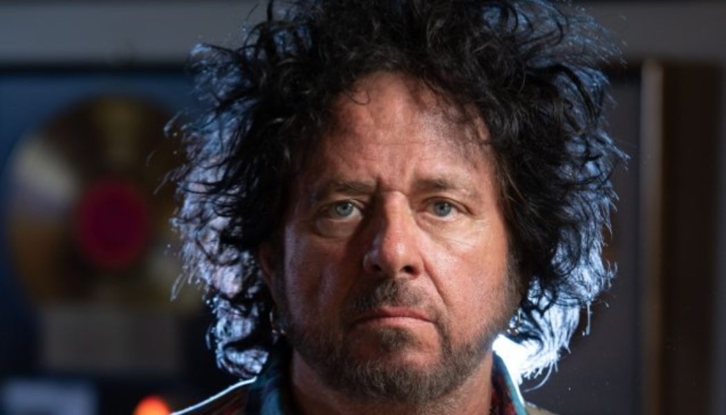 STEVE LUKATHER: ‘There’s Not Gonna Be Another TOTO Record’