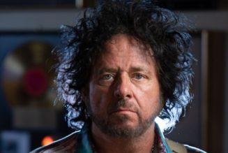 STEVE LUKATHER: ‘There’s Not Gonna Be Another TOTO Record’