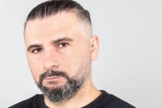 SYSTEM OF A DOWN Drummer JOHN DOLMAYAN Announces ‘Torpedo Con 2021’ Mega-Collectors Convention