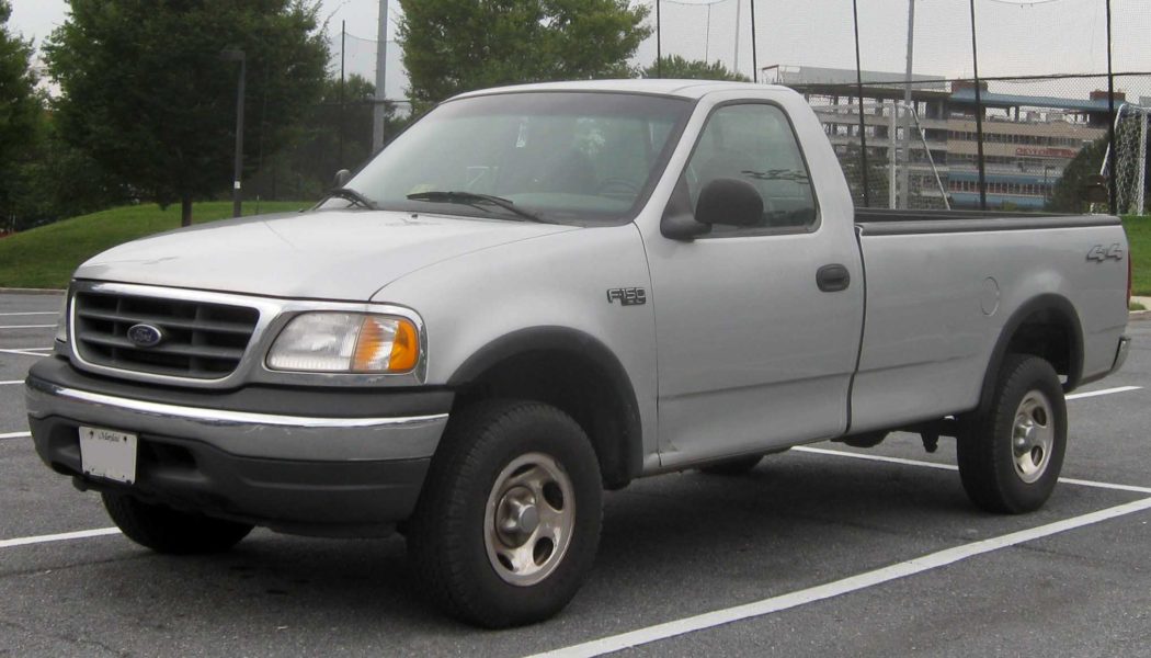 The Ford Ranger SVT V-8 Prototype Tested: Smoke Machine With a Bed