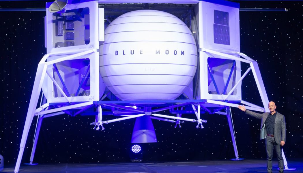 The Senate just advanced the beef between SpaceX and Blue Origin