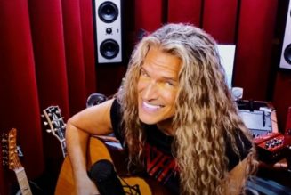 Watch GREAT WHITE’s MITCH MALLOY Perform Solo Acoustic Cover Version Of AEROSMITH’s ‘Dream On’