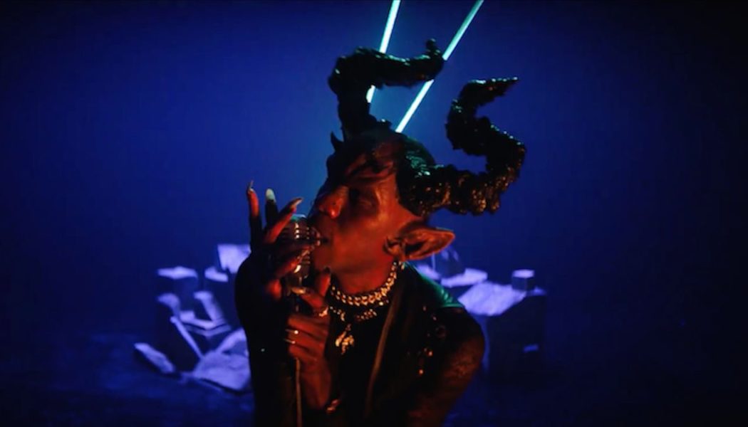 Yves Tumor Shares New Song “Jackie”, Announces 2021 US Tour