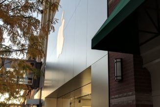 Apple is reportedly trying a ‘retail flex’ work-from-home program for store employees