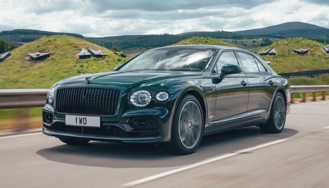 Bentley Introduces Its Second Luxury Plug-In: The Flying Spur Hybrid