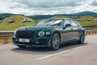 Bentley Introduces Its Second Luxury Plug-In: The Flying Spur Hybrid