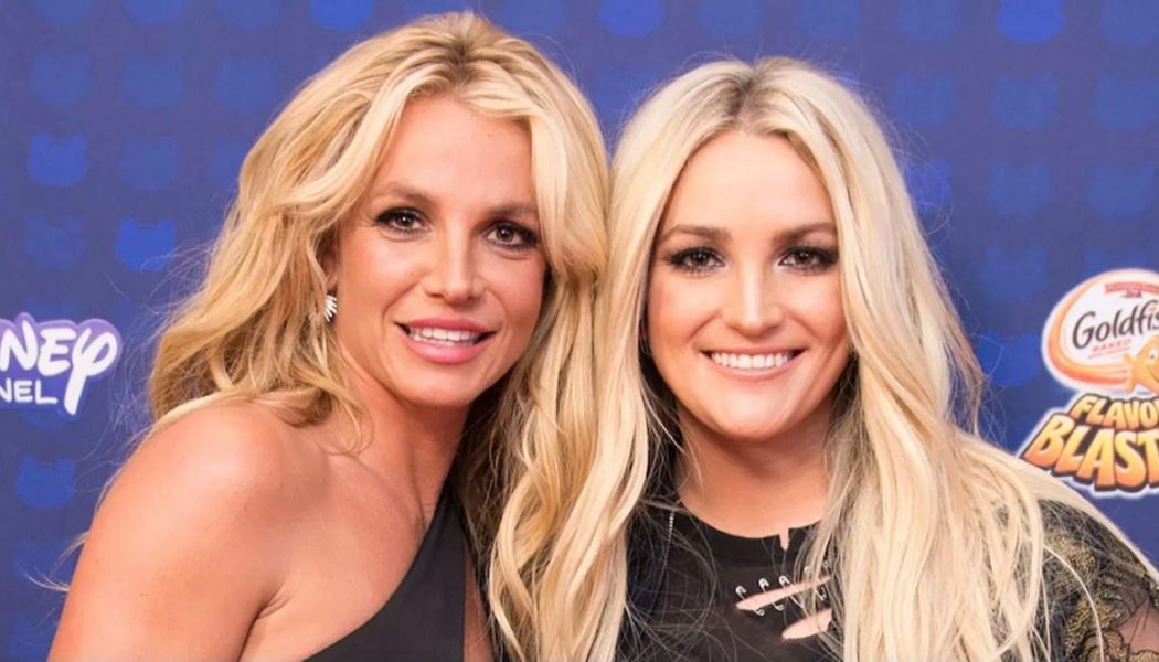 Britney Spears Appears to Call Out Family Members In Cryptic Instagram Post