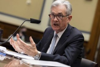 Fed’s Powell feels heat from all sides as inflation spikes