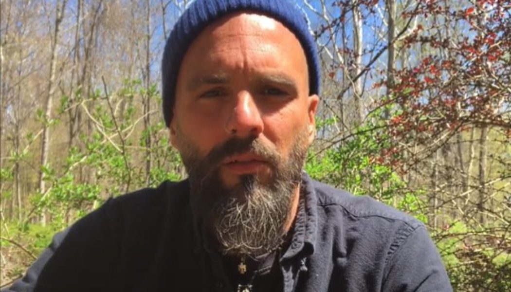 JESSE LEACH Wants To ‘Break The Mold’ With Next KILLSWITCH ENGAGE Album: ‘It Gets Fatiguing To Do The Same Thing Over And Over Again’