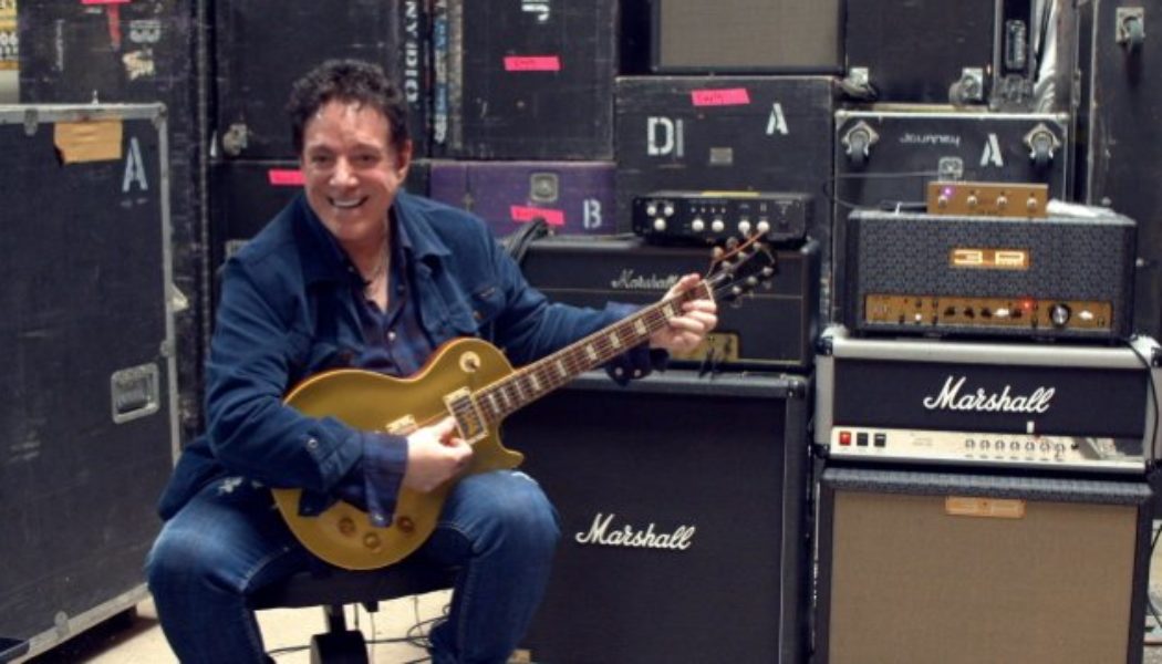 JOURNEY’s NEAL SCHON To Auction Off 112 Electric And Acoustic Guitars