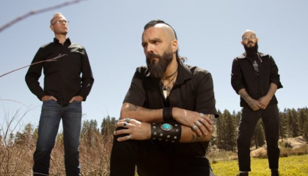 KILLSWITCH ENGAGE Members Wanted To Show ‘A More Personal, Darker Side’ On New TIMES OF GRACE Album