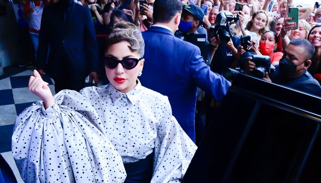 Lady Gaga Is Back In Center Frame In Gorgeous House Of Gucci Poster