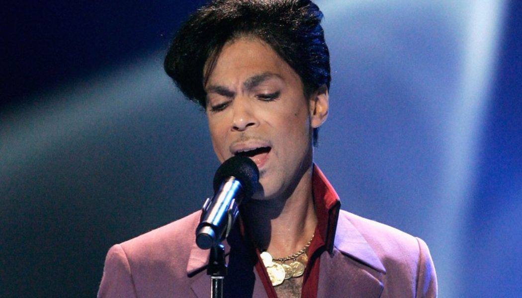 Listen to Prince’s “Hot Summer” Off His Unvaulted Album ‘Welcome 2 America’