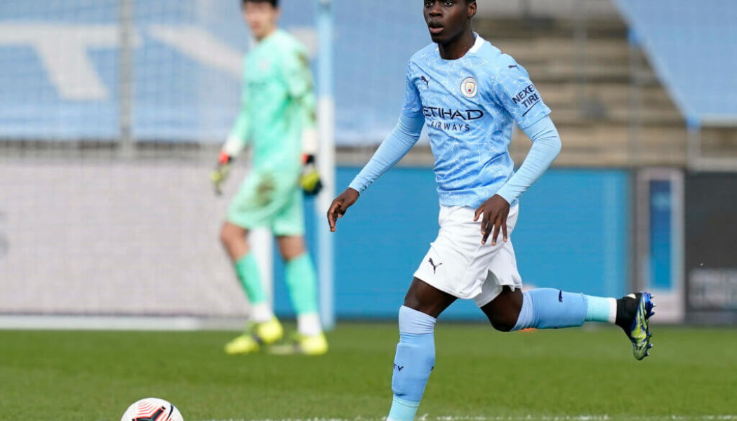 Patrick Vieira keen on signing 20-year-old who can play in defence and midfield – report