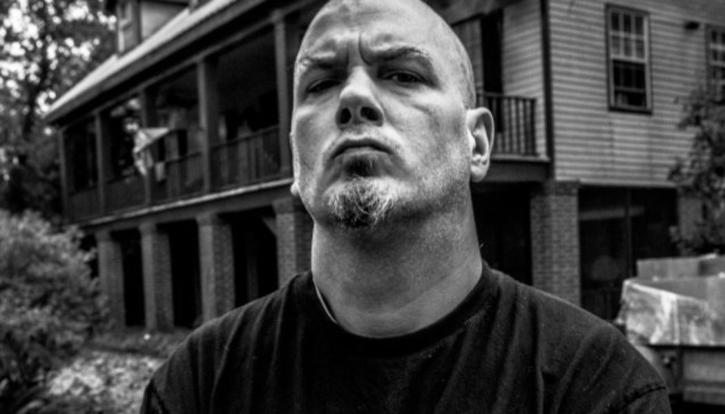 PHILIP ANSELMO Says He Is ‘Anti-War’: ‘I Don’t Like Guns Either’