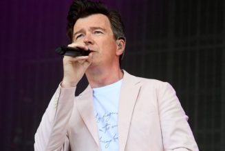 Rick Astley’s “Never Gonna Give You Up” Passes One Billion Views