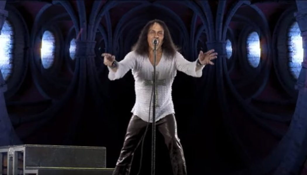 RONNIE JAMES DIO Hologram Is ‘On Hold’: ‘I Don’t Know If We’re Going To Do That Again Or Not,’ Says WENDY DIO