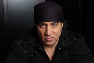 Steven Van Zandt Praises Educators While Being Honored by American Federation of Teachers