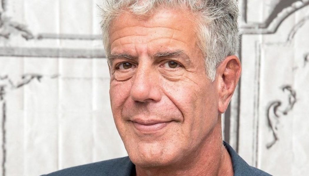 (UPDATE) Anthony Bourdain’s Former Partner Denies Giving Permission for Deepfake Audio of the Late Chef