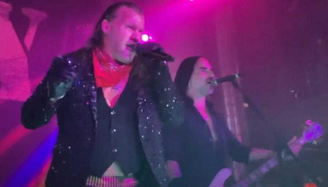 Watch FOZZY Debut Brand New Song ‘The Vulture Club’ At Iowa Concert