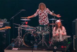 Watch STEVEN ADLER Perform GUNS N’ ROSES Classics At M3 ROCK FESTIVAL